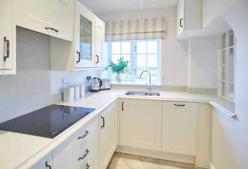 Tithe Cottage