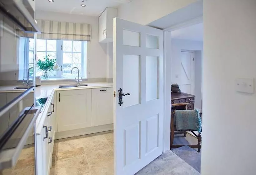 Tithe Cottage