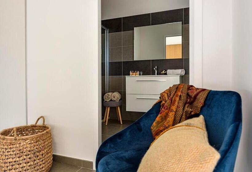 Calarossa Bay Resort