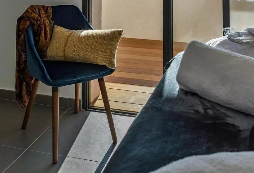 Calarossa Bay Resort