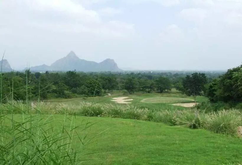 ホテル Sawang Resort Golf Club And