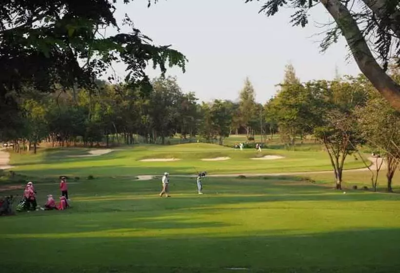 ホテル Sawang Resort Golf Club And