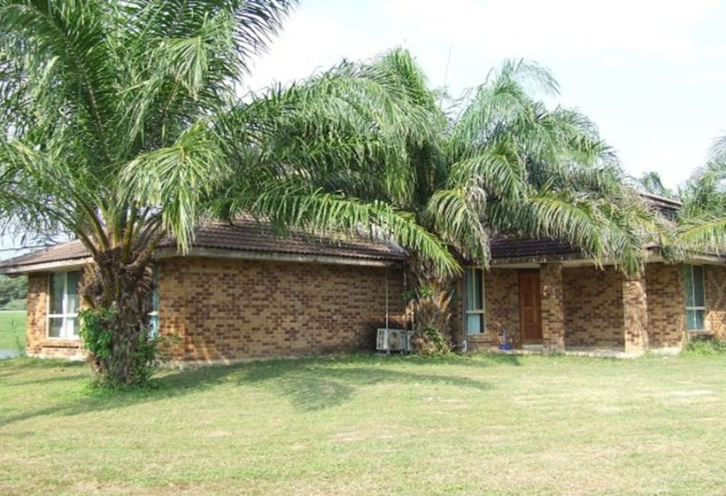 בית מלון כפרי Sawang Resort Golf Club And