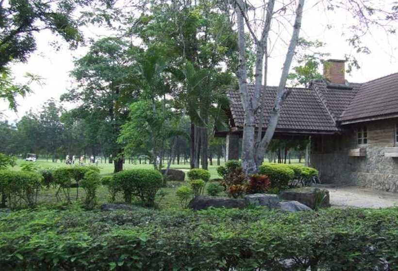 בית מלון כפרי Sawang Resort Golf Club And