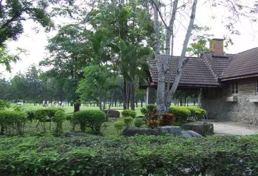 ホテル Sawang Resort Golf Club And