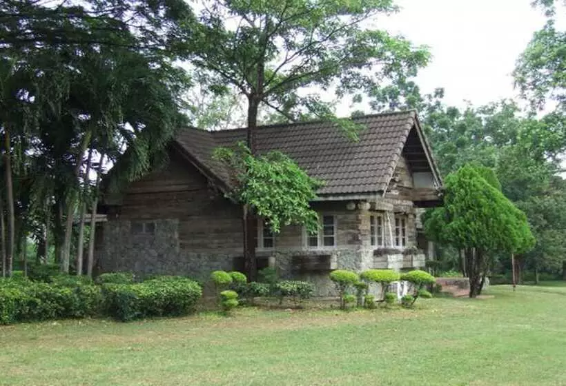 ホテル Sawang Resort Golf Club And