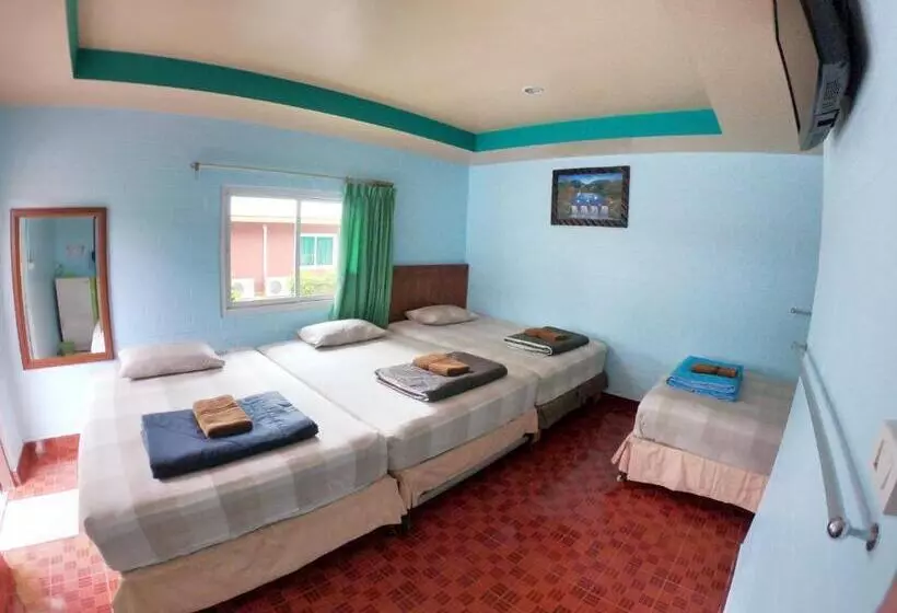 ホテル Somjainuk Resort 2