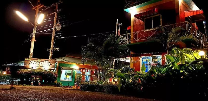 ホテル Somjainuk Resort 2