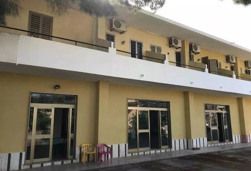 ペンション Affittacamere Locri