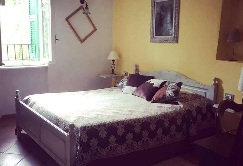 بنسيون Albergo Locanda Borgo Antico