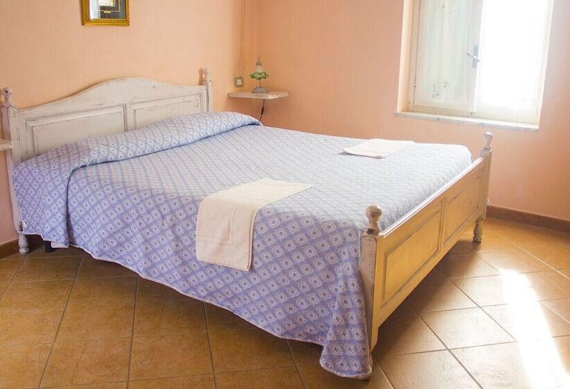 بنسيون Albergo Locanda Borgo Antico