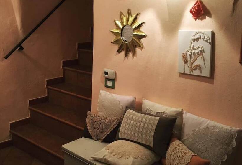 بنسيون Albergo Locanda Borgo Antico