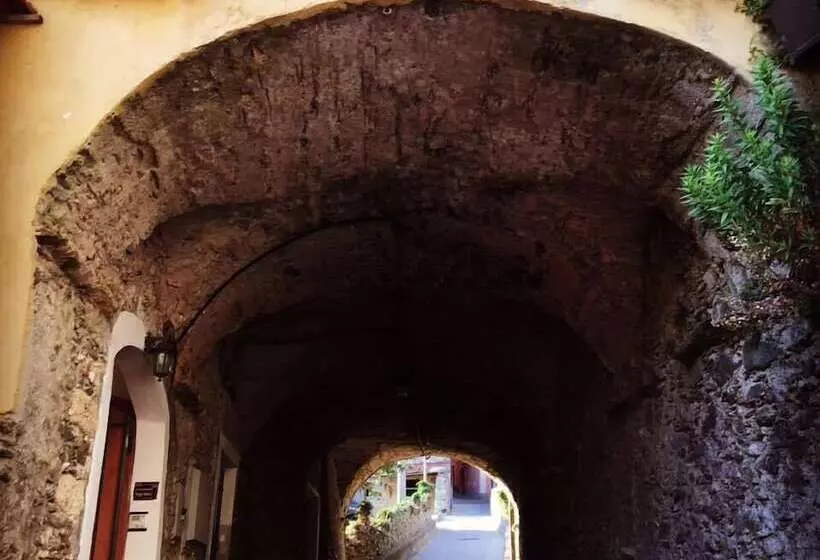 Majatalo Albergo Locanda Borgo Antico