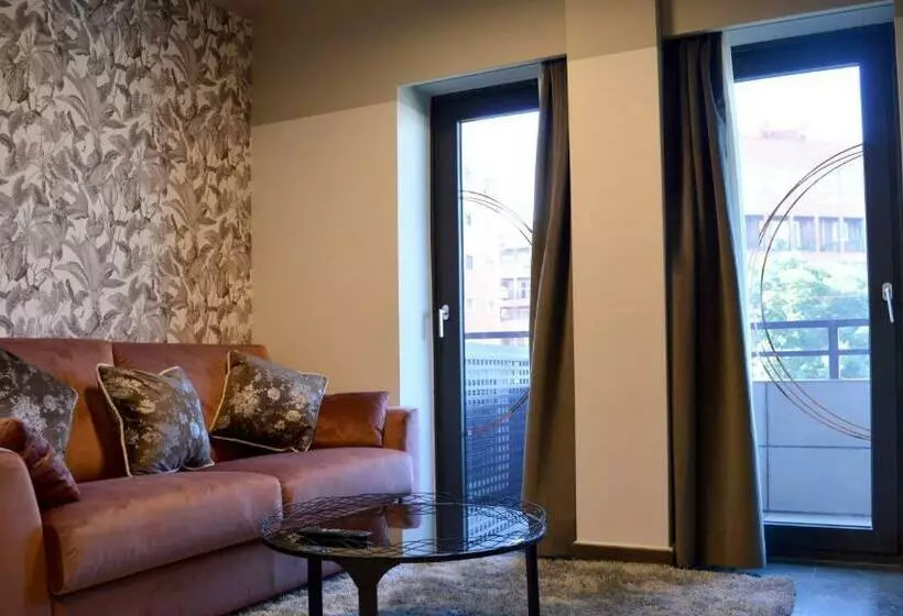 On Suites Sevilla Apartments Designed For Adults