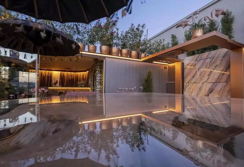 On Suites Sevilla Apartments Designed For Adults