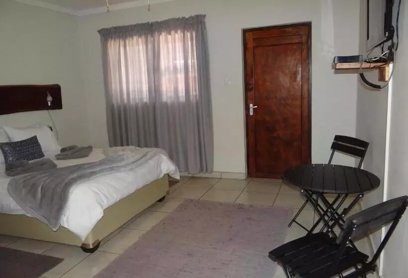 Eden Self Catering Chalets