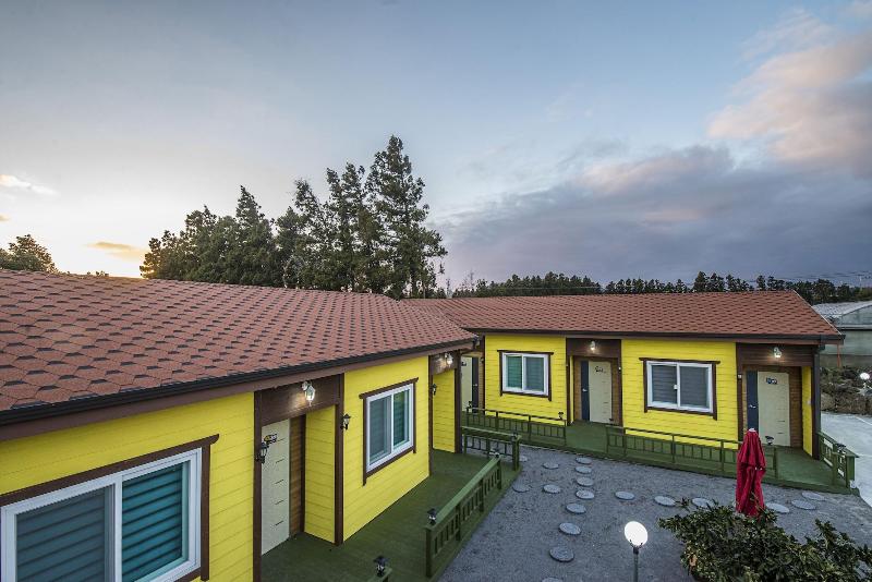 Hotel Brassica Flower Pension