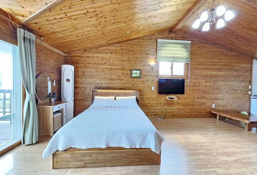 Hotel Longbeach Pension