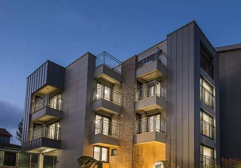 Hotelli W Ocean Pension