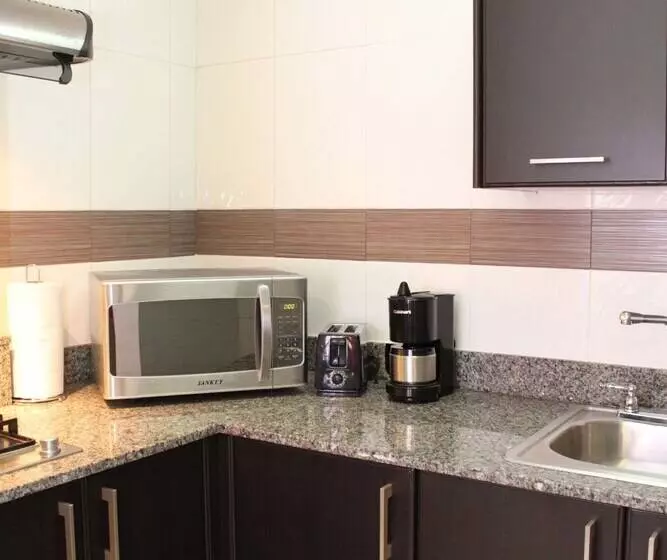 Aparthotel Sevilla Suites