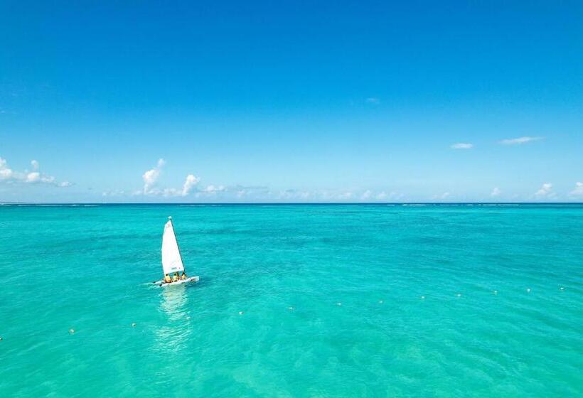 هتل Alexandra Resort All Inclusive