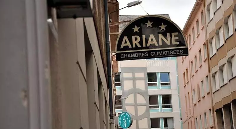 ホテル Ariane
