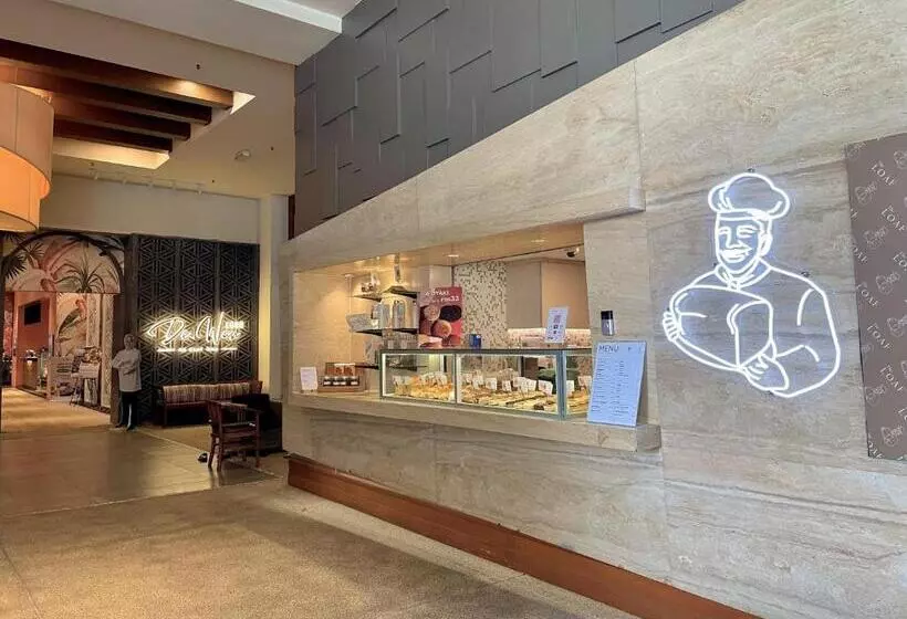 Отель Bangi Resort