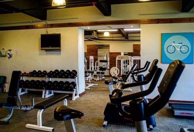 Отель Bangi Resort