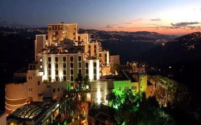 Grand Hills Hotel & Spa