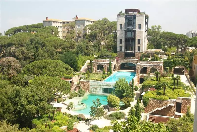 Grand Hills Hotel & Spa