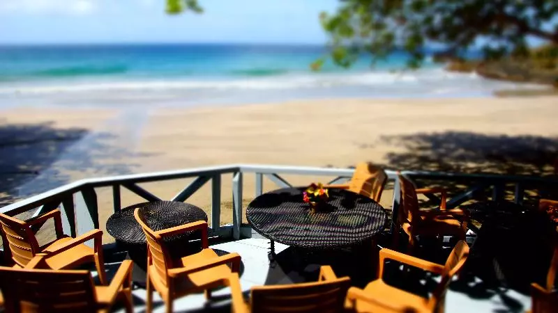 هتل Half Moon Blue