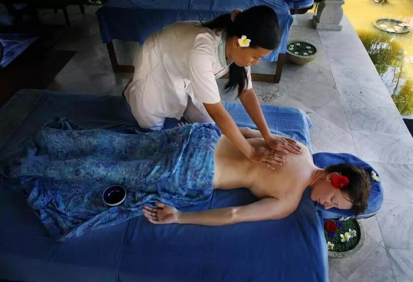 酒店 Puri Bagus Lovina