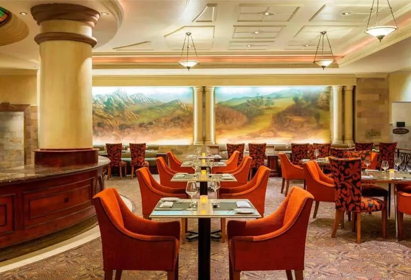 Отель Sheraton Pretoria