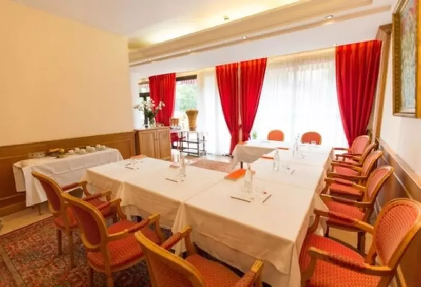 בית מלון כפרי Sun Riviera