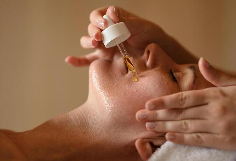 Interalpen Hotel Tyrol