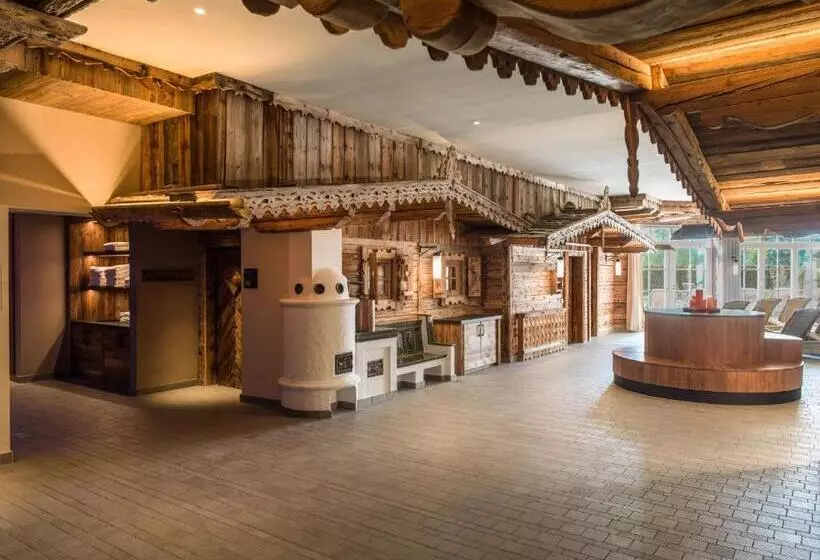 Interalpen Hotel Tyrol