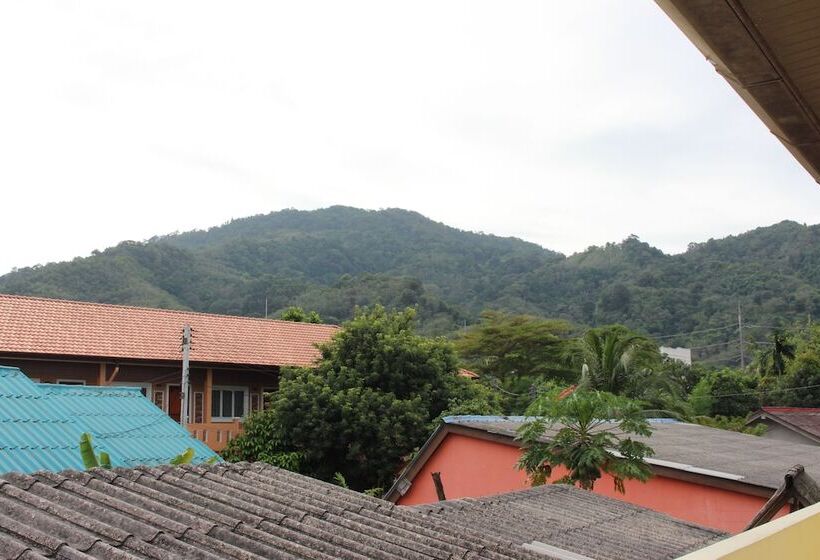 ホテル Bangtao Corner