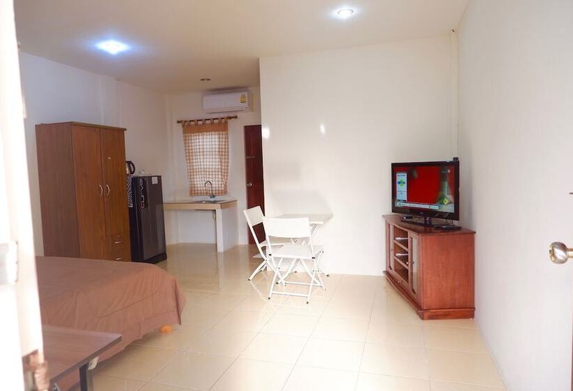 ホテル Bangtao Corner