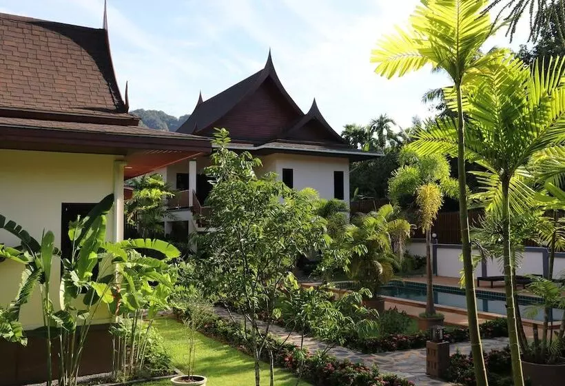 ホテル Chanapha Residence