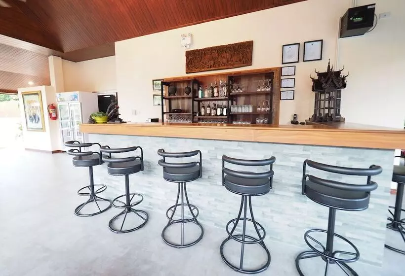 ホテル Chanapha Residence