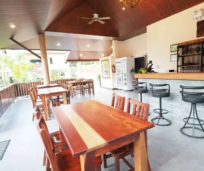 ホテル Chanapha Residence