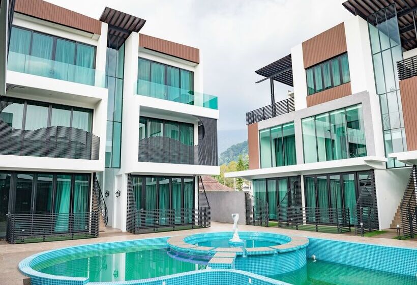 هتل Hermitage Boutique House