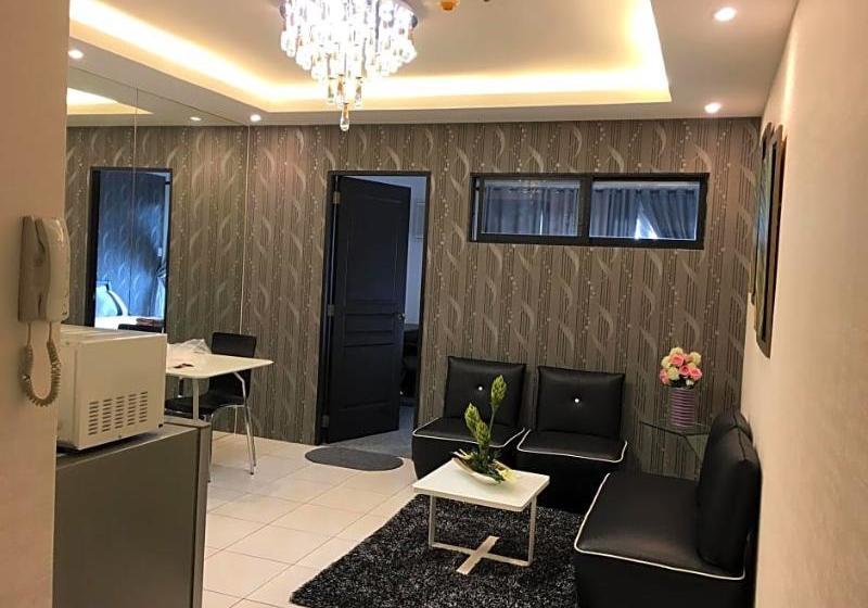 Отель Malate Bayview Mansion City View