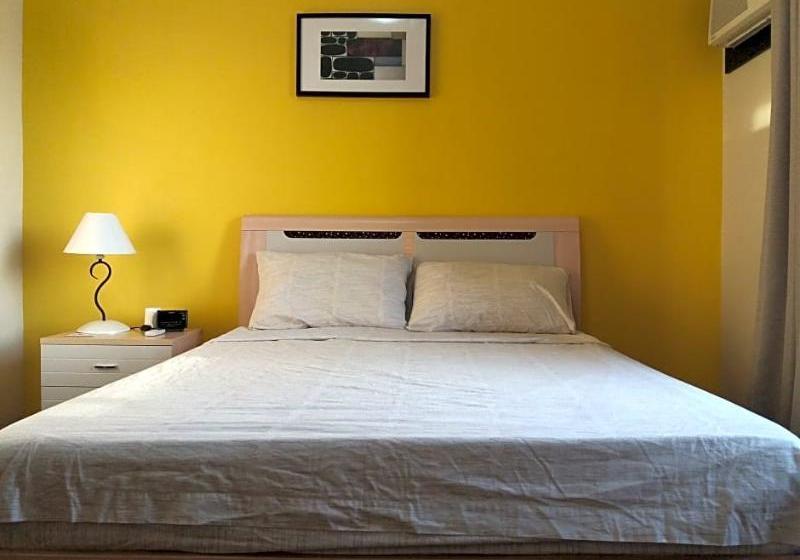 Отель Malate Bayview Mansion City View