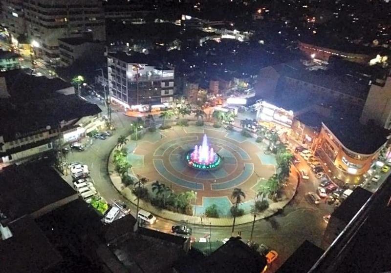 Отель Malate Bayview Mansion City View