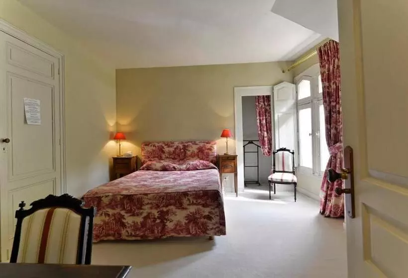 Aamiaismajoitus (B&B) Château Maucaillou