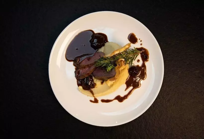 Hotelli Amrai Suites