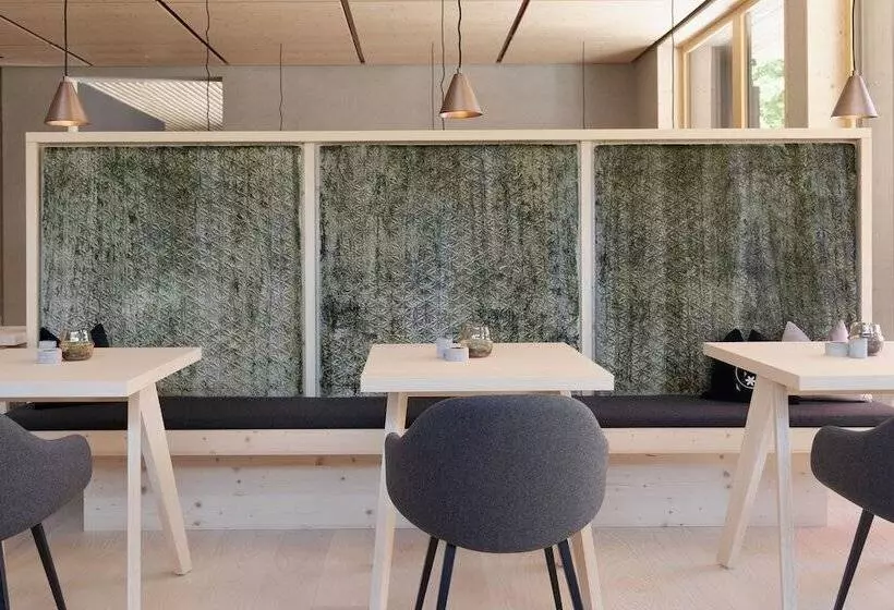 Hotelli Amrai Suites