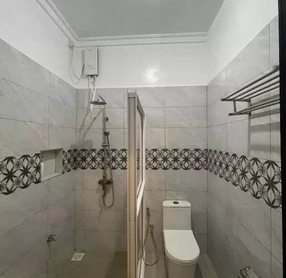 هتل Thoddoo Island Life