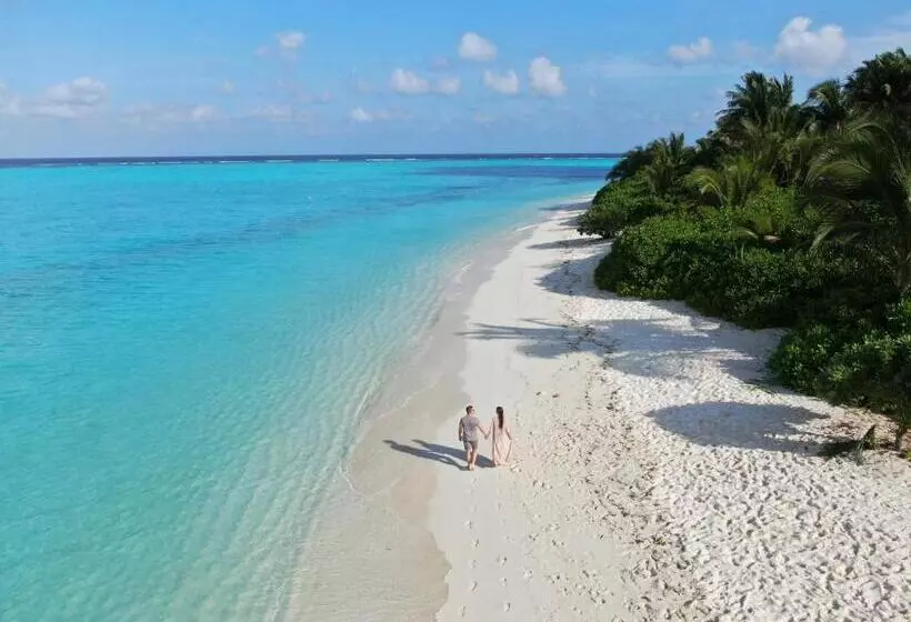 هتل Thoddoo Island Life